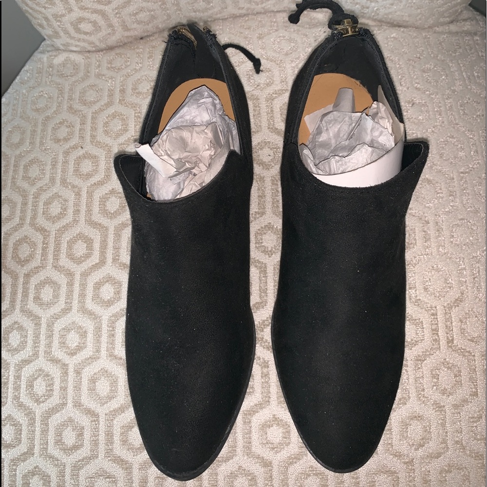 Booties - Picture 2 of 7